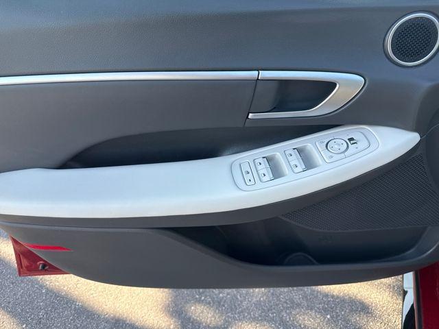 used 2025 Hyundai Sonata car, priced at $22,987