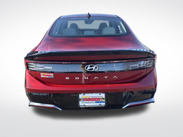 used 2025 Hyundai Sonata car, priced at $22,987