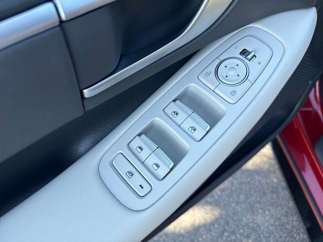 used 2025 Hyundai Sonata car, priced at $22,987