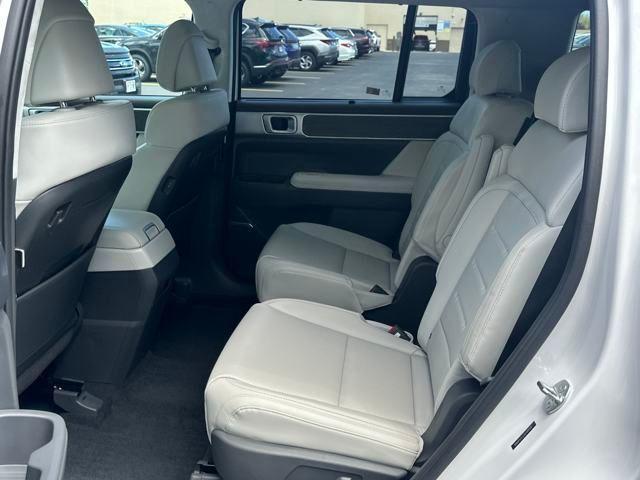 new 2025 Hyundai Santa Fe car, priced at $49,225