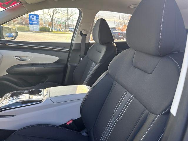 used 2024 Hyundai TUCSON Hybrid car, priced at $27,987