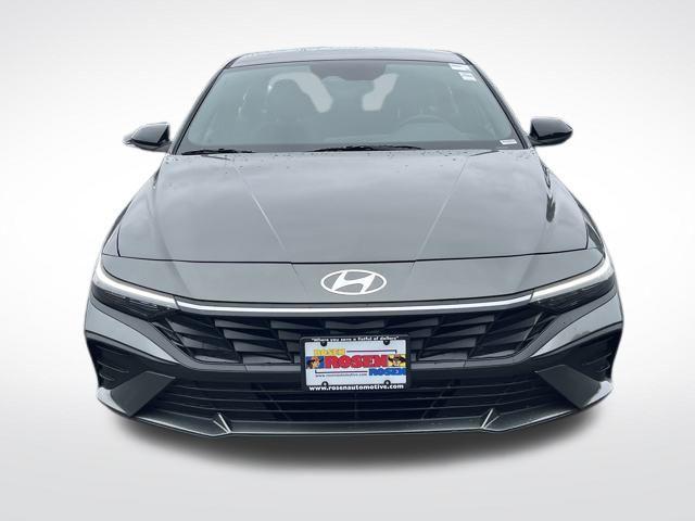 new 2025 Hyundai Elantra car, priced at $22,840