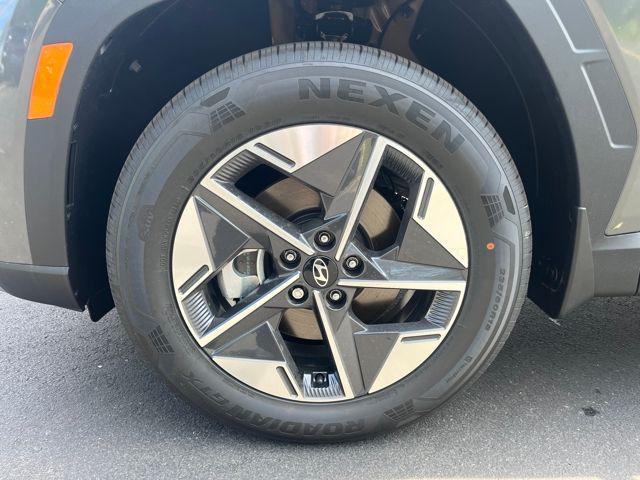 new 2025 Hyundai TUCSON Hybrid car, priced at $34,820