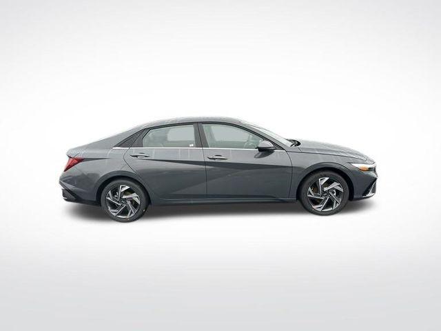 new 2025 Hyundai Elantra car, priced at $26,295