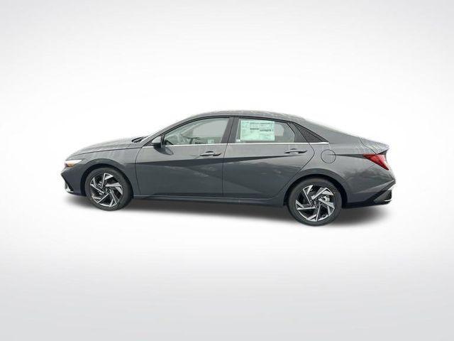 new 2025 Hyundai Elantra car, priced at $26,295