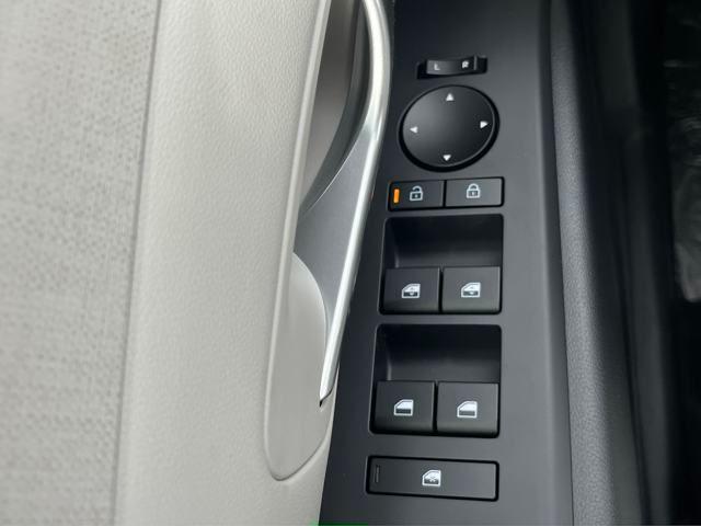 new 2025 Hyundai Tucson car, priced at $34,900