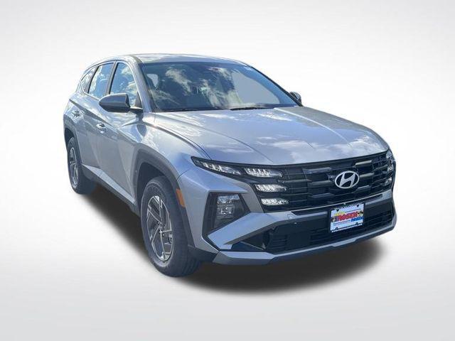new 2026 Hyundai TUCSON Hybrid car, priced at $31,800