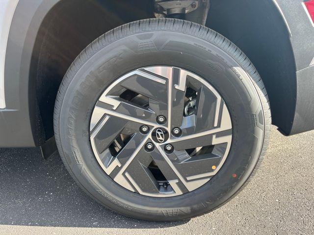 new 2026 Hyundai TUCSON Hybrid car, priced at $31,800