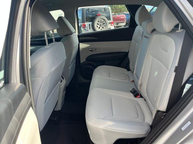new 2026 Hyundai TUCSON Hybrid car, priced at $31,800