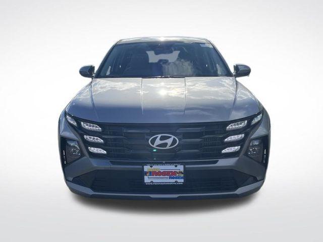 new 2026 Hyundai TUCSON Hybrid car, priced at $31,800