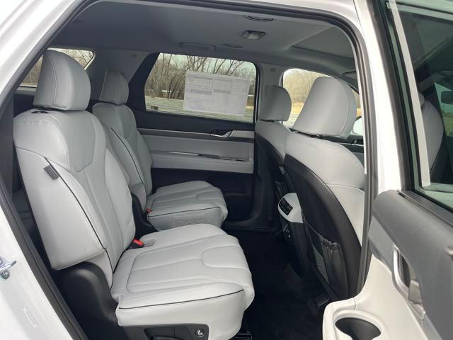 new 2025 Hyundai Palisade car, priced at $48,149