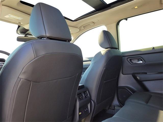 new 2025 Nissan Rogue car, priced at $37,570