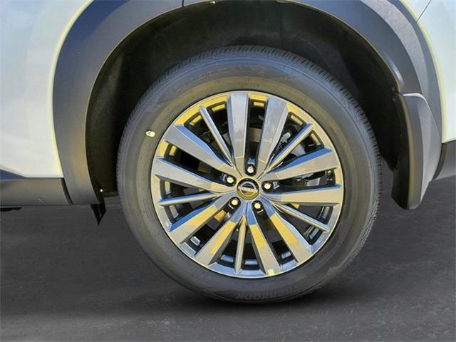 new 2025 Nissan Pathfinder car, priced at $44,622
