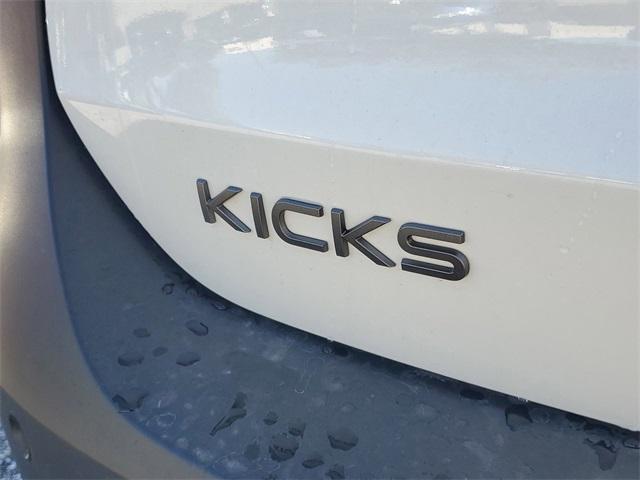 new 2025 Nissan Kicks car, priced at $23,283