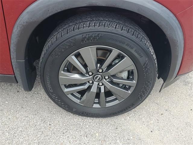 used 2022 Nissan Pathfinder car, priced at $26,288