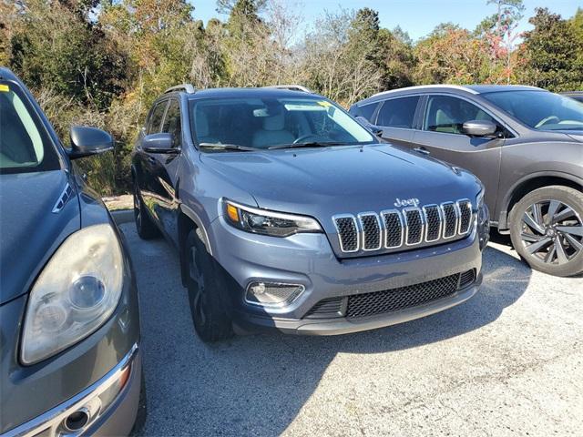 used 2020 Jeep Cherokee car, priced at $21,704