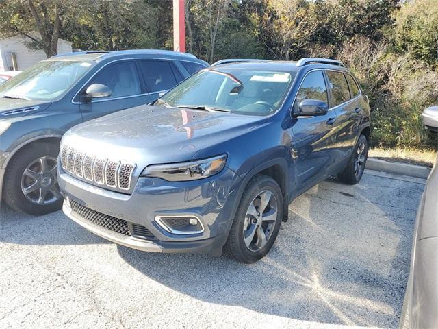 used 2020 Jeep Cherokee car, priced at $21,704