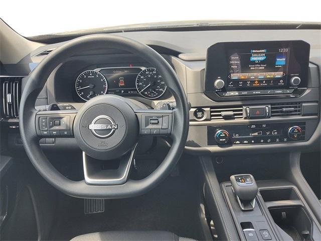 new 2025 Nissan Pathfinder car, priced at $34,968