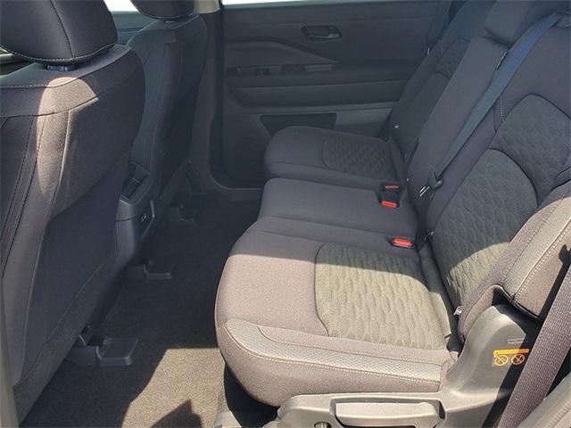 new 2025 Nissan Pathfinder car, priced at $34,968