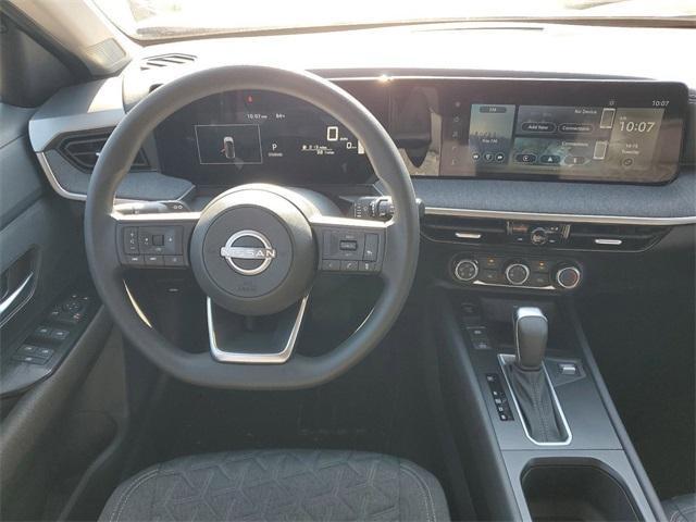new 2025 Nissan Kicks car, priced at $23,577