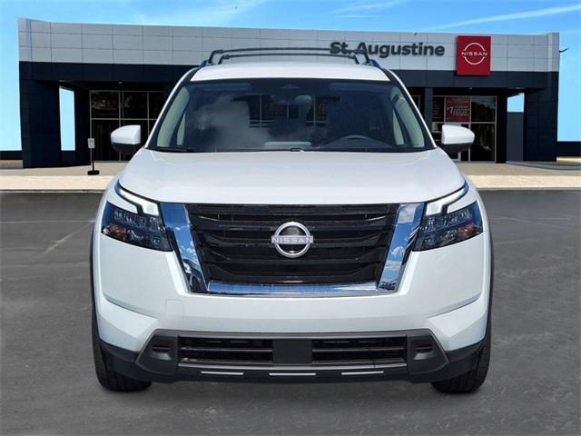 new 2025 Nissan Pathfinder car, priced at $39,982