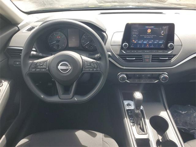 new 2025 Nissan Altima car, priced at $25,226