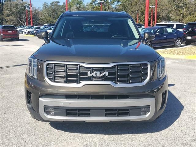 used 2023 Kia Telluride car, priced at $34,316