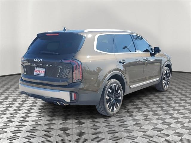 used 2023 Kia Telluride car, priced at $34,316