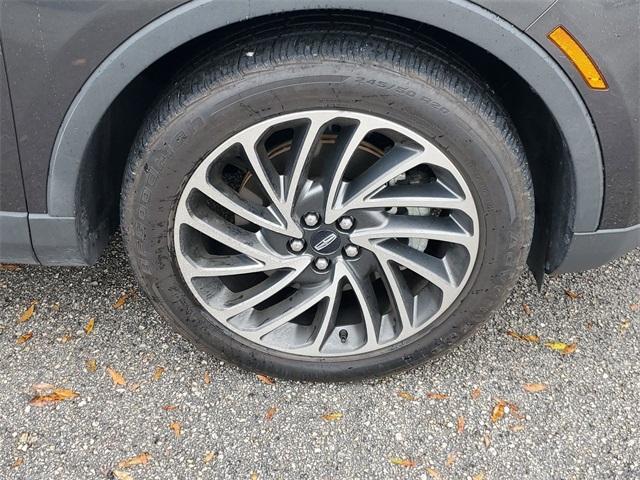 used 2019 Lincoln Nautilus car, priced at $23,441