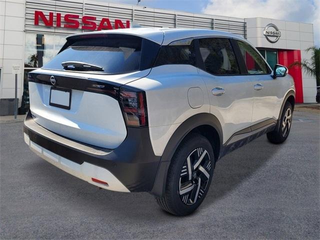 new 2025 Nissan Kicks car, priced at $23,981