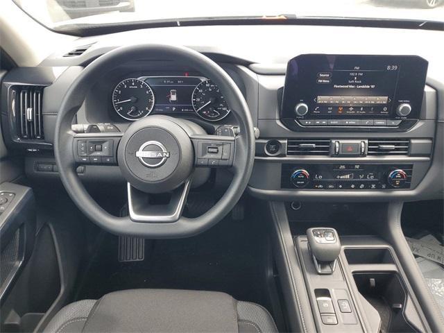 new 2025 Nissan Pathfinder car, priced at $36,478