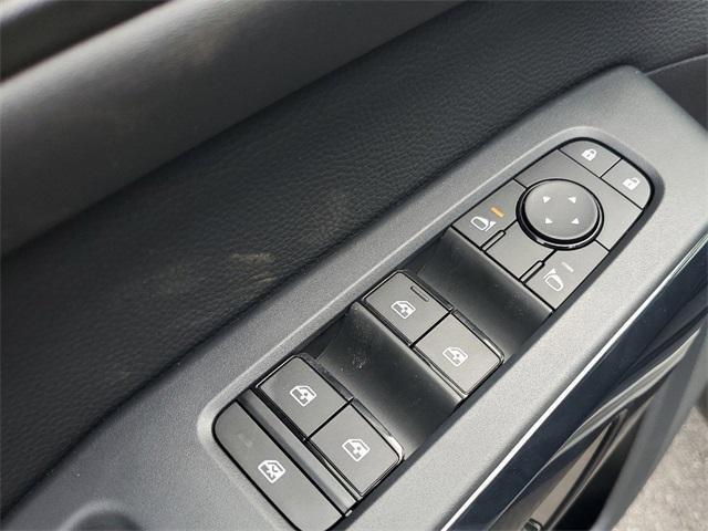 new 2025 Nissan Pathfinder car, priced at $36,478