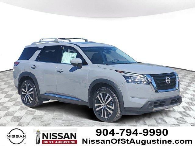 new 2024 Nissan Pathfinder car, priced at $45,973