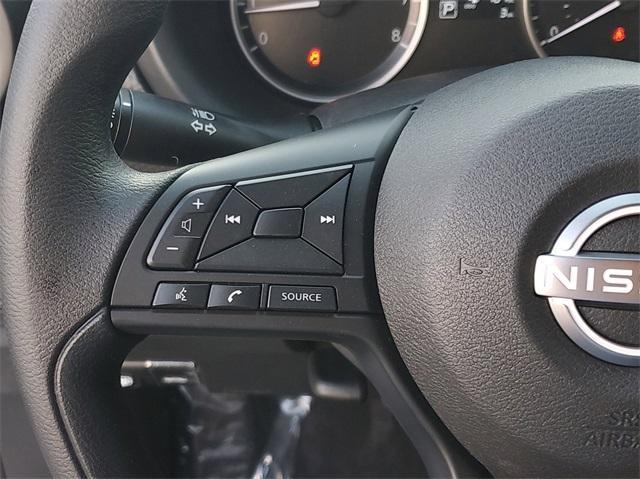 new 2025 Nissan Kicks Play car, priced at $21,979