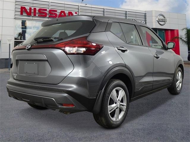 new 2025 Nissan Kicks Play car, priced at $21,979