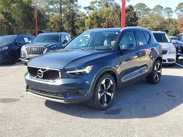 used 2022 Volvo XC40 car, priced at $24,142