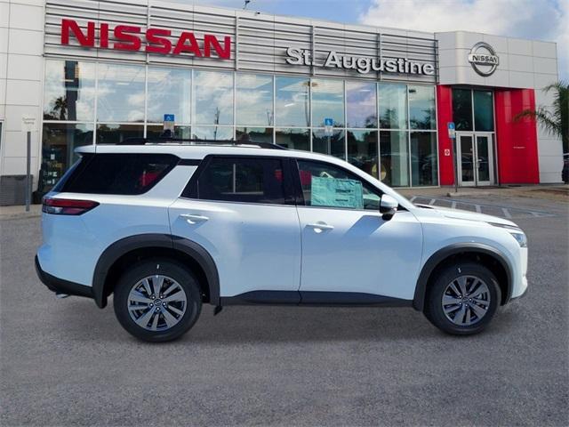new 2025 Nissan Pathfinder car, priced at $38,605