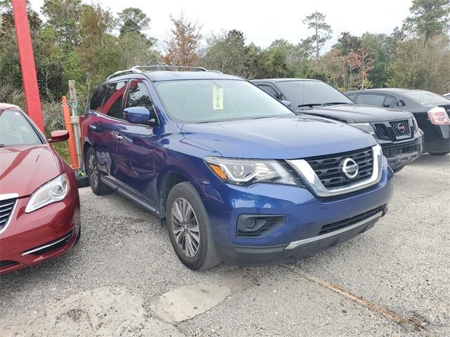 used 2020 Nissan Pathfinder car, priced at $18,057