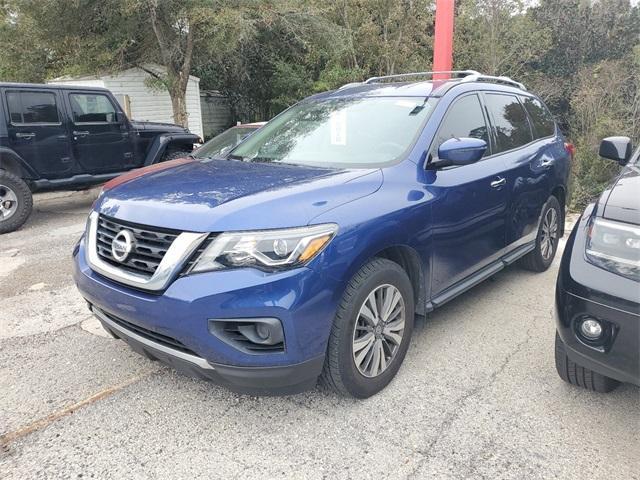 used 2020 Nissan Pathfinder car, priced at $18,057