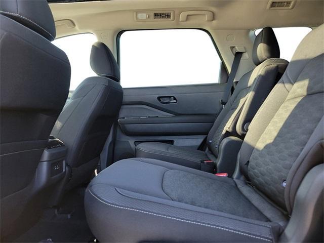 new 2025 Nissan Pathfinder car, priced at $37,865