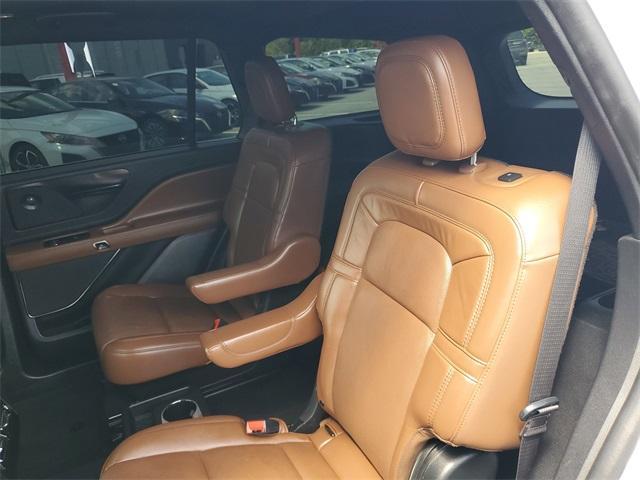used 2022 Lincoln Aviator car, priced at $40,061