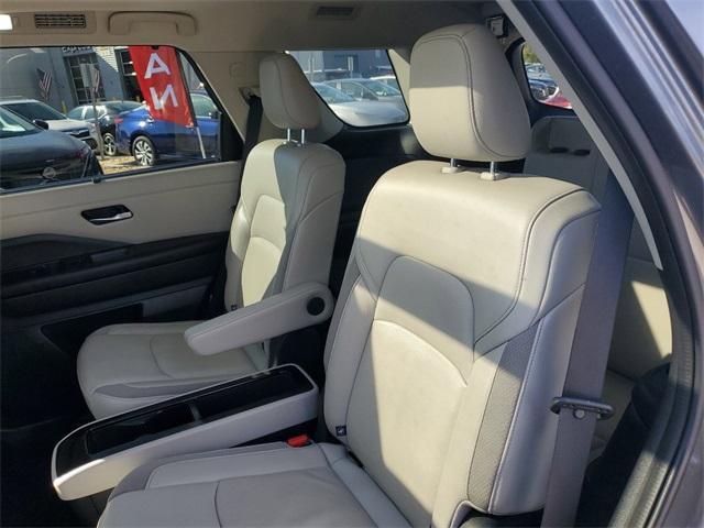 used 2022 Nissan Pathfinder car, priced at $25,483