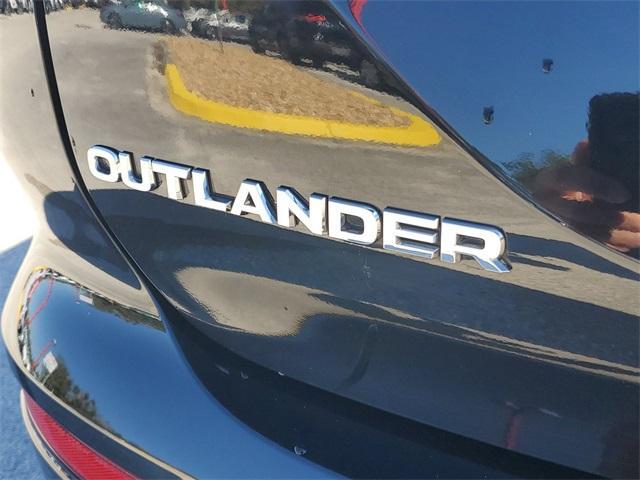 used 2023 Mitsubishi Outlander car, priced at $23,092