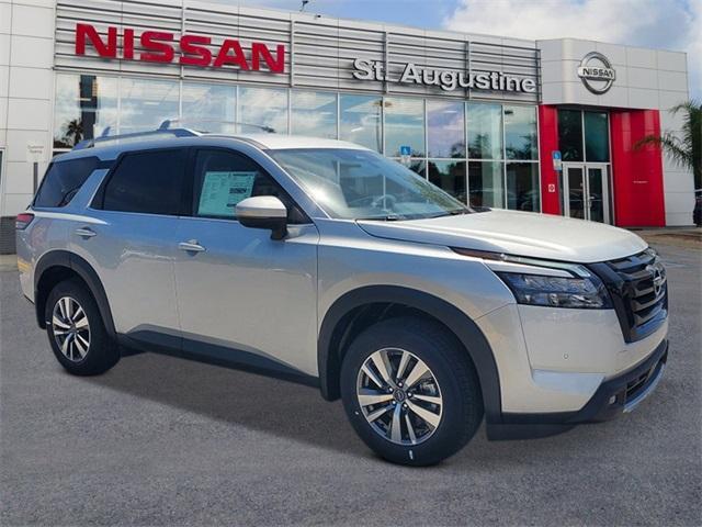 new 2025 Nissan Pathfinder car, priced at $40,255
