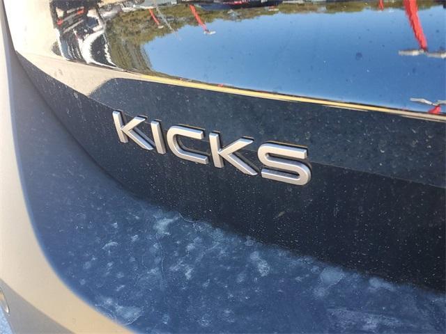 new 2025 Nissan Kicks car, priced at $28,189