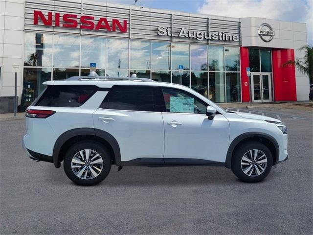 new 2025 Nissan Pathfinder car, priced at $39,936