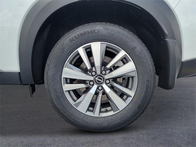 new 2025 Nissan Pathfinder car, priced at $39,936