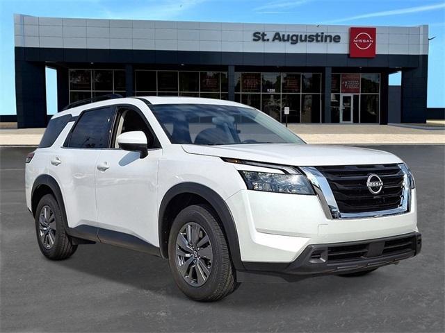 new 2025 Nissan Pathfinder car, priced at $34,676