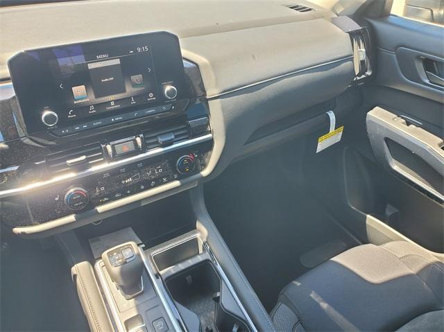 new 2025 Nissan Pathfinder car, priced at $34,676