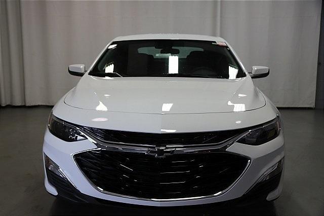 new 2025 Chevrolet Malibu car, priced at $23,495